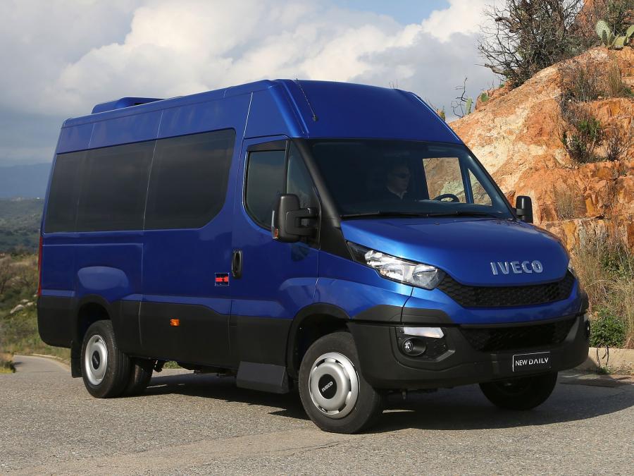  Iveco Daily Minibus 2014 года  (фото 4 из 20)
